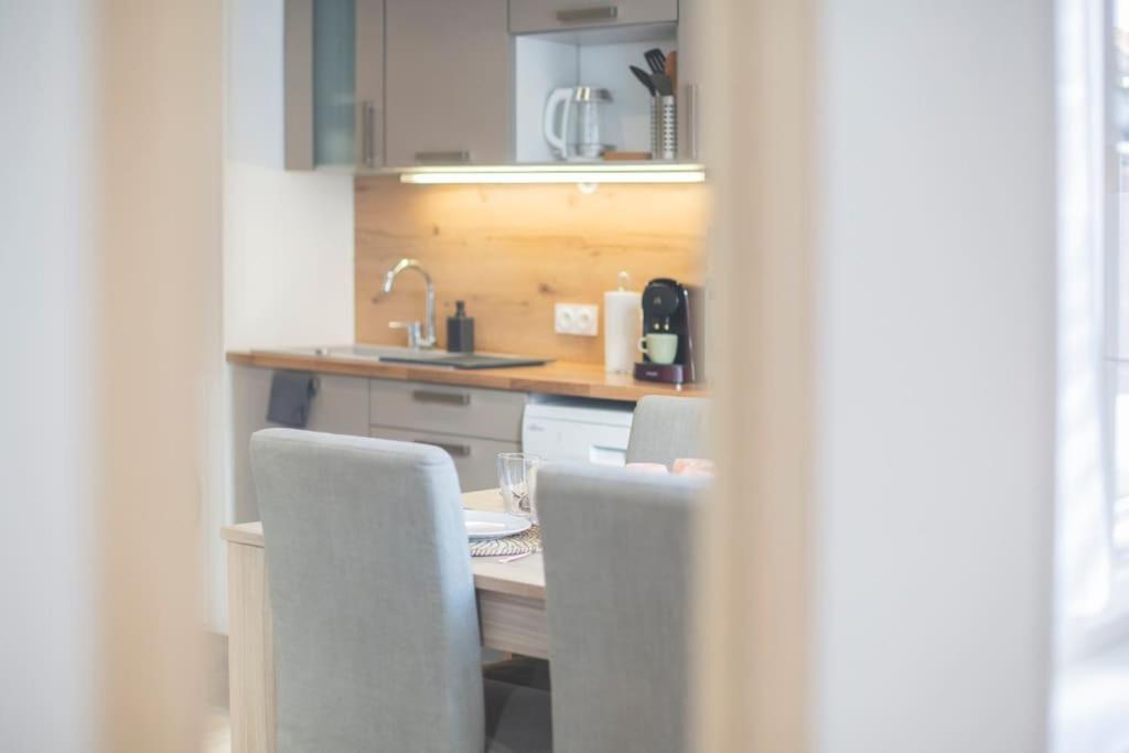 דואי Bel Appartement Lumineux Proche Du Centre-Ville מראה חיצוני תמונה