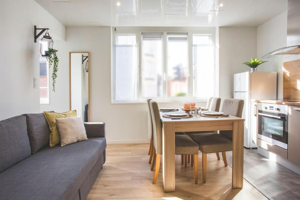 דואי Bel Appartement Lumineux Proche Du Centre-Ville מראה חיצוני תמונה