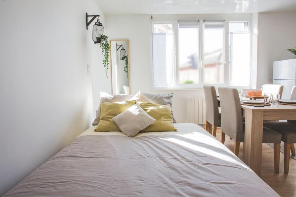 דואי Bel Appartement Lumineux Proche Du Centre-Ville מראה חיצוני תמונה